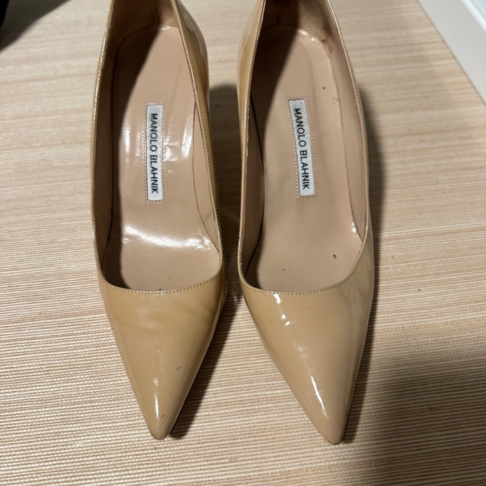 Manolo Blahnik Pumps - Picture 4 of 6